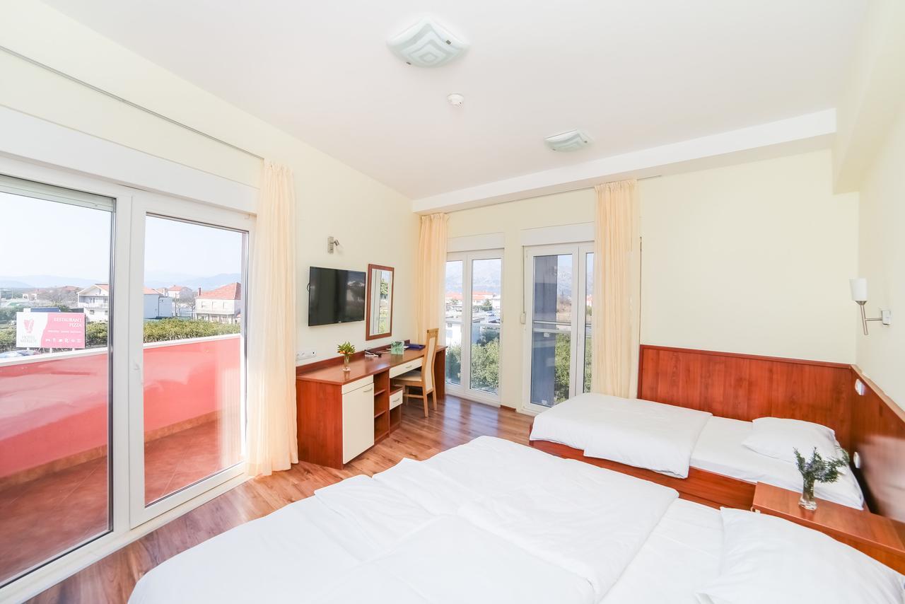Hotel Merlot Opuzen  Zewnętrze zdjęcie