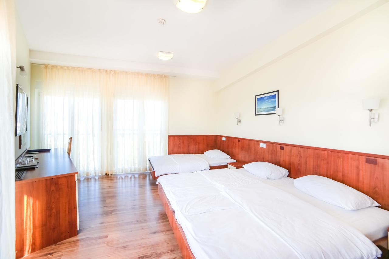 Hotel Merlot Opuzen  Zewnętrze zdjęcie