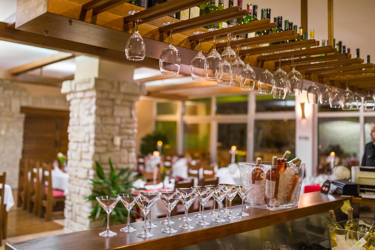Hotel Merlot Opuzen  Zewnętrze zdjęcie