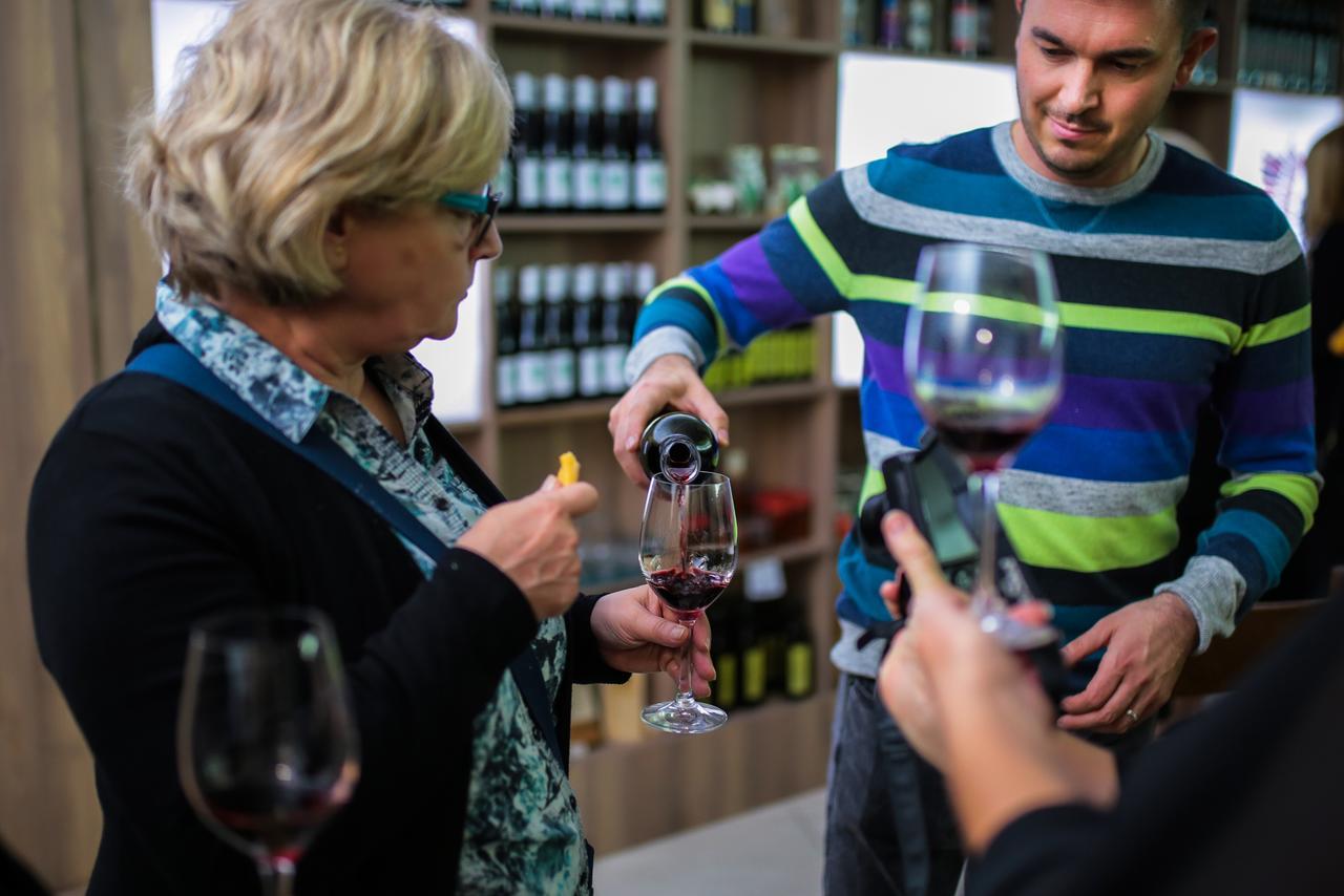 Hotel Merlot Opuzen  Zewnętrze zdjęcie