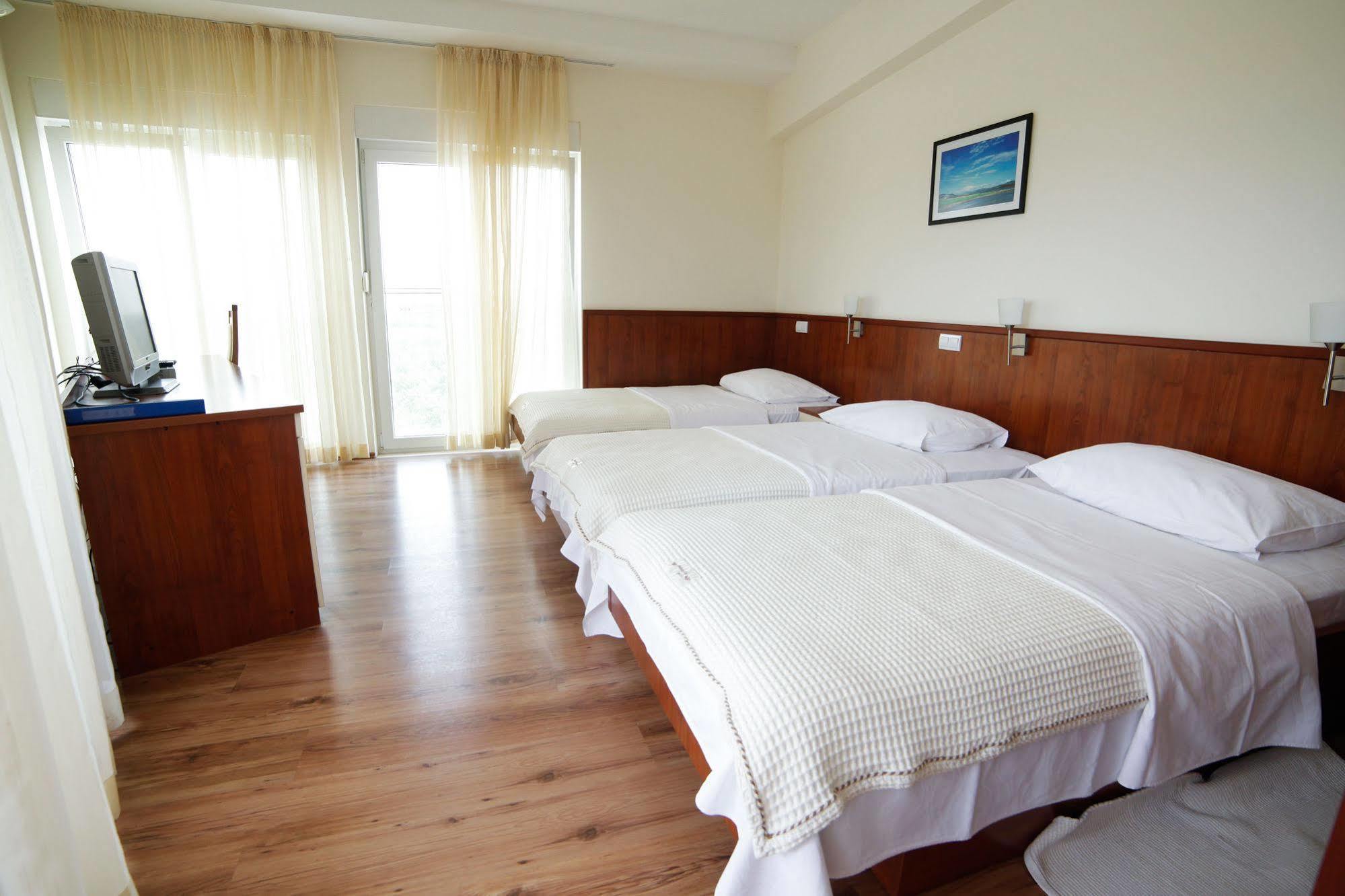 Hotel Merlot Opuzen  Zewnętrze zdjęcie