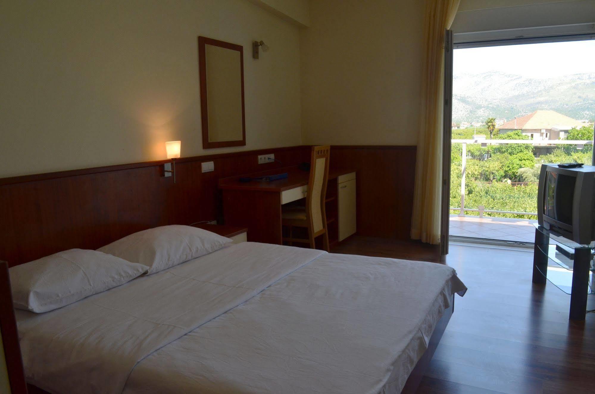 Hotel Merlot Opuzen  Zewnętrze zdjęcie